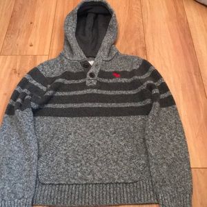 Abercrombie kids boys knit sweater size 9/10